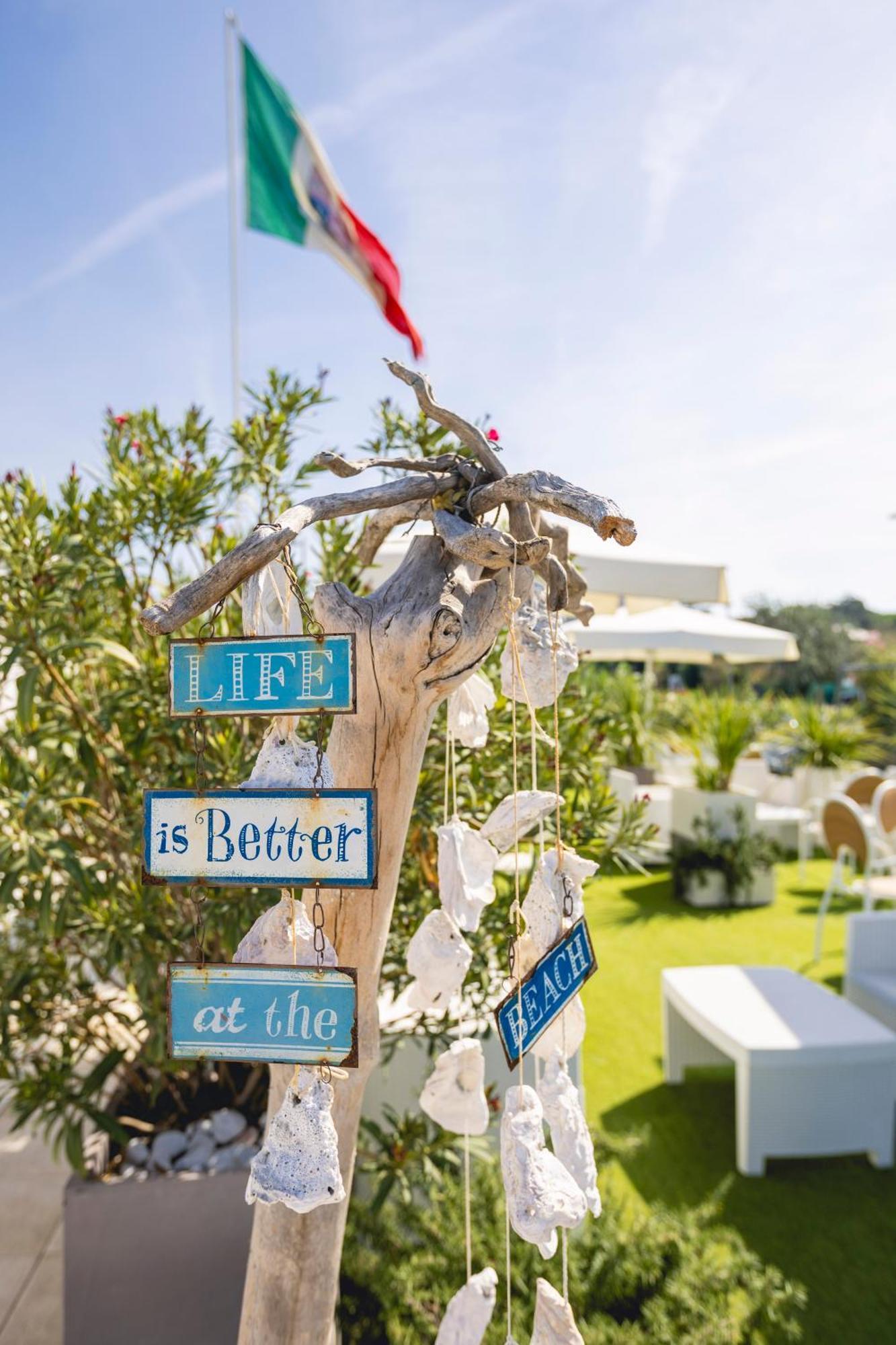 Hotel Saraceno Resort With Private Beach Milano Marittima Buitenkant foto