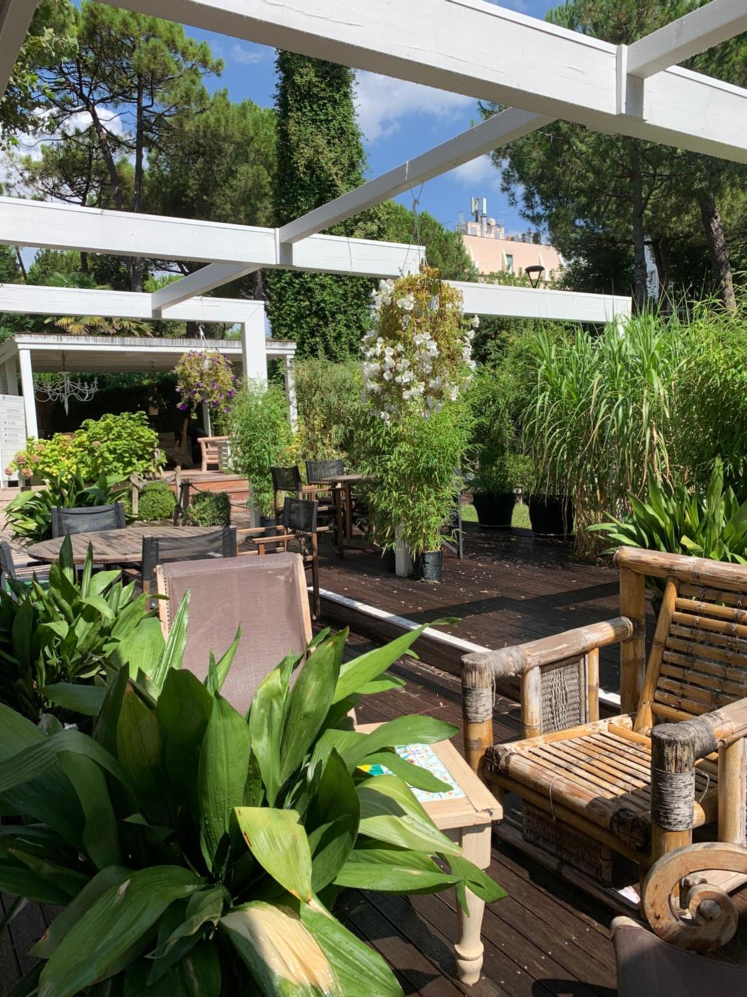 Hotel Saraceno Resort With Private Beach Milano Marittima Buitenkant foto