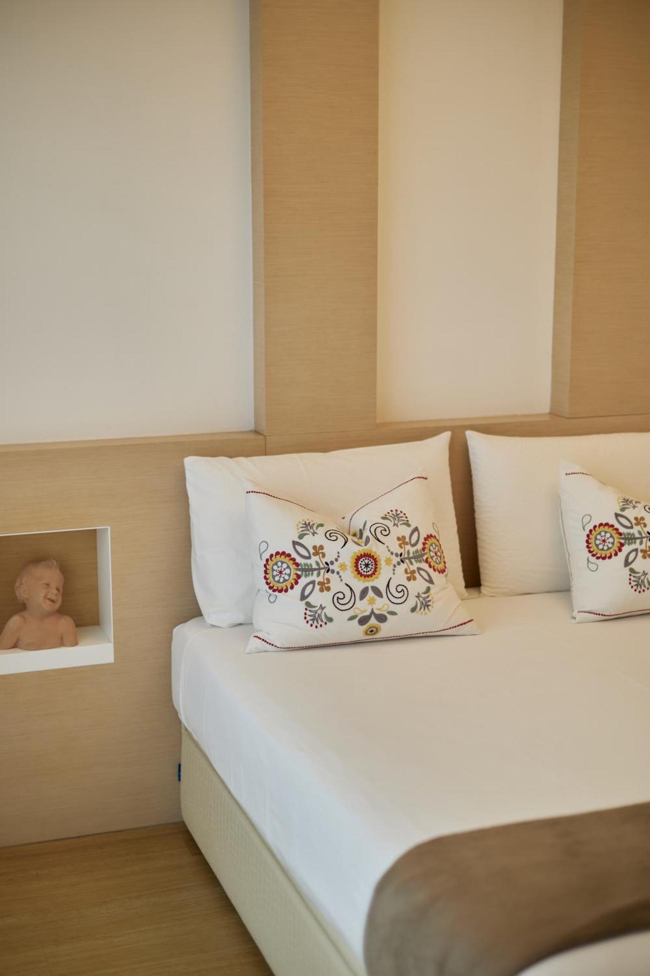 Hotel Saraceno Resort With Private Beach Milano Marittima Buitenkant foto
