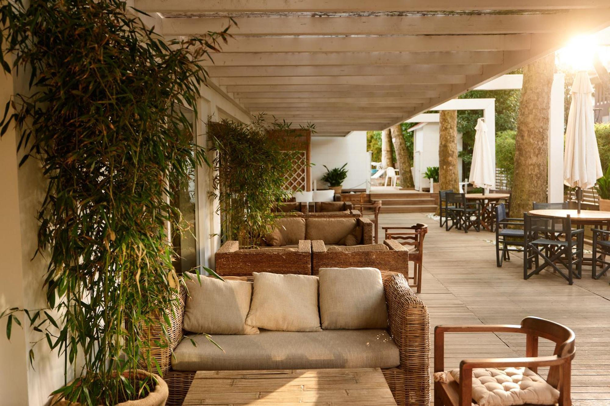 Hotel Saraceno Resort With Private Beach Milano Marittima Buitenkant foto