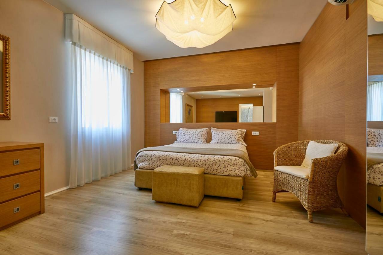 Hotel Saraceno Resort With Private Beach Milano Marittima Buitenkant foto